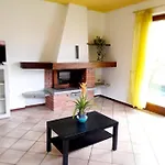 Il Vecchio Kiwi - House With Private Garden Oleggio Castello