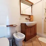 Il Vecchio Kiwi - House With Private Garden