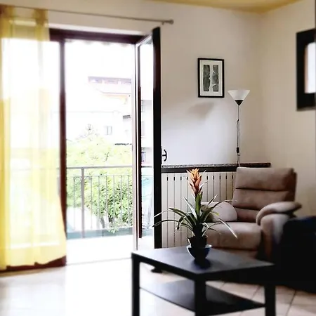 Semesterbostad Il Vecchio Kiwi - House With Private Garden *