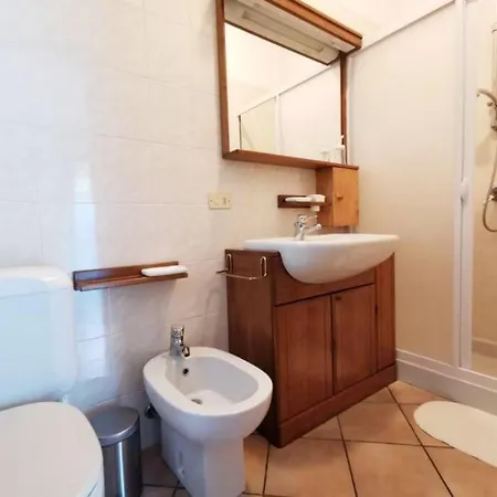 Il Vecchio Kiwi - House With Private Garden